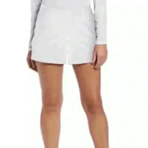 Womens size 12 PGA tour golf shorts, #A539